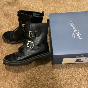 Women’s Universal Thread Boots